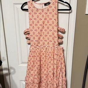Side Cutout Pink Orange Patterned Women's Dress Ruffled Lined Size Medium